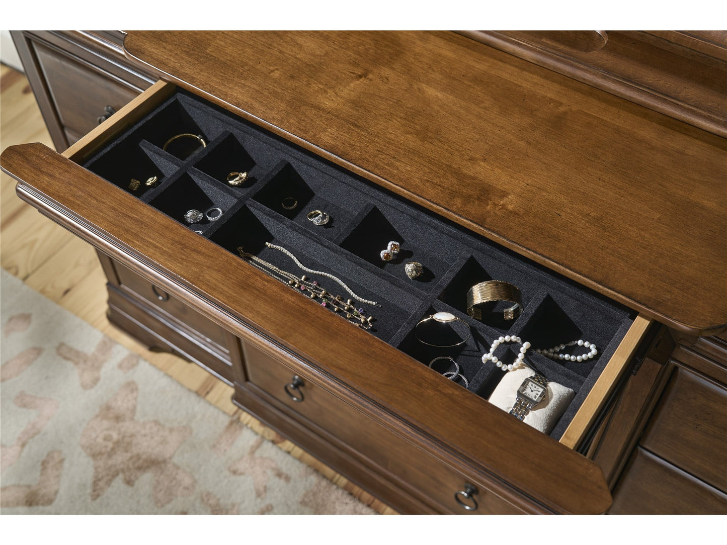 Drawer Dresser