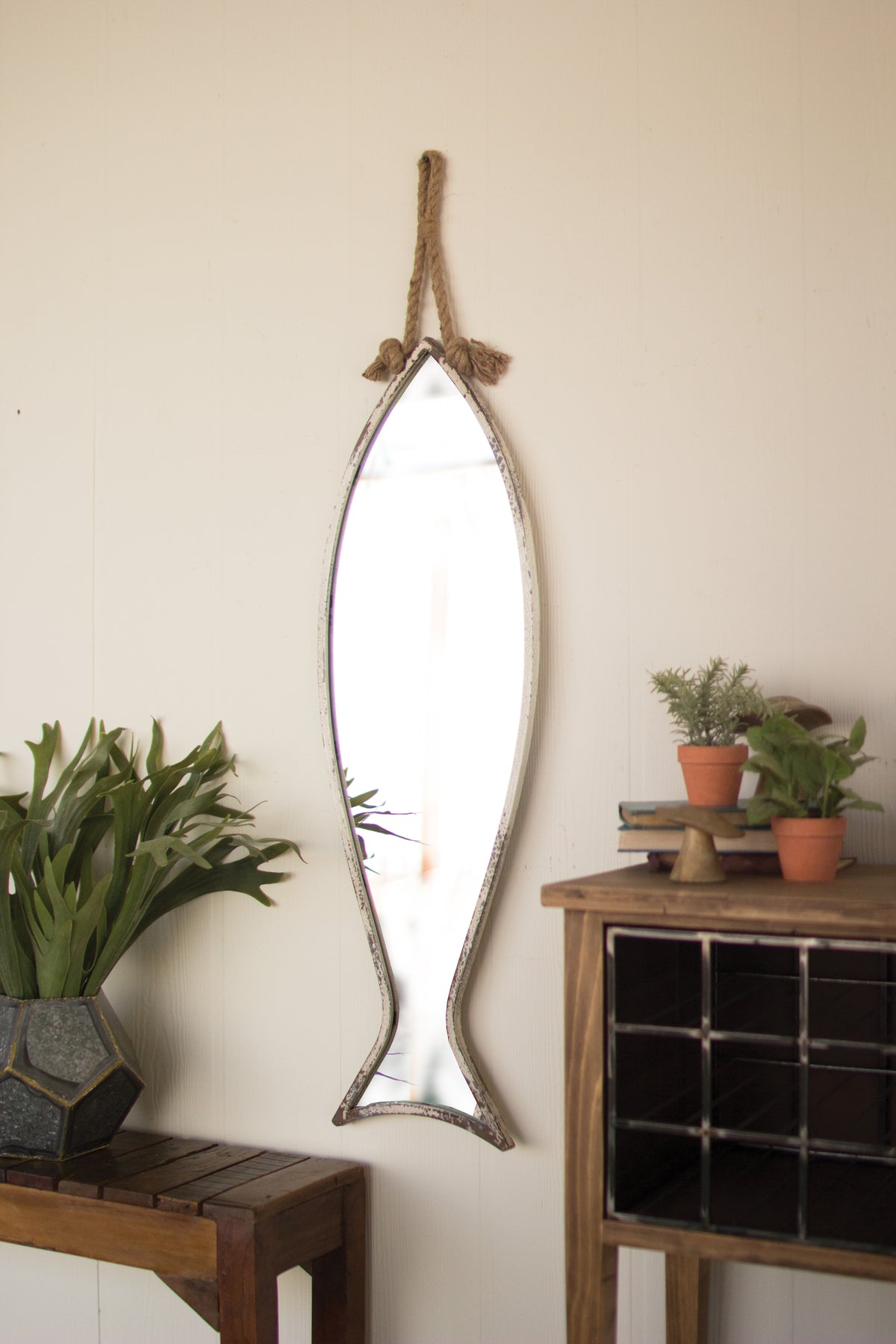 Vertical Fish Mirror with Rope Hanger