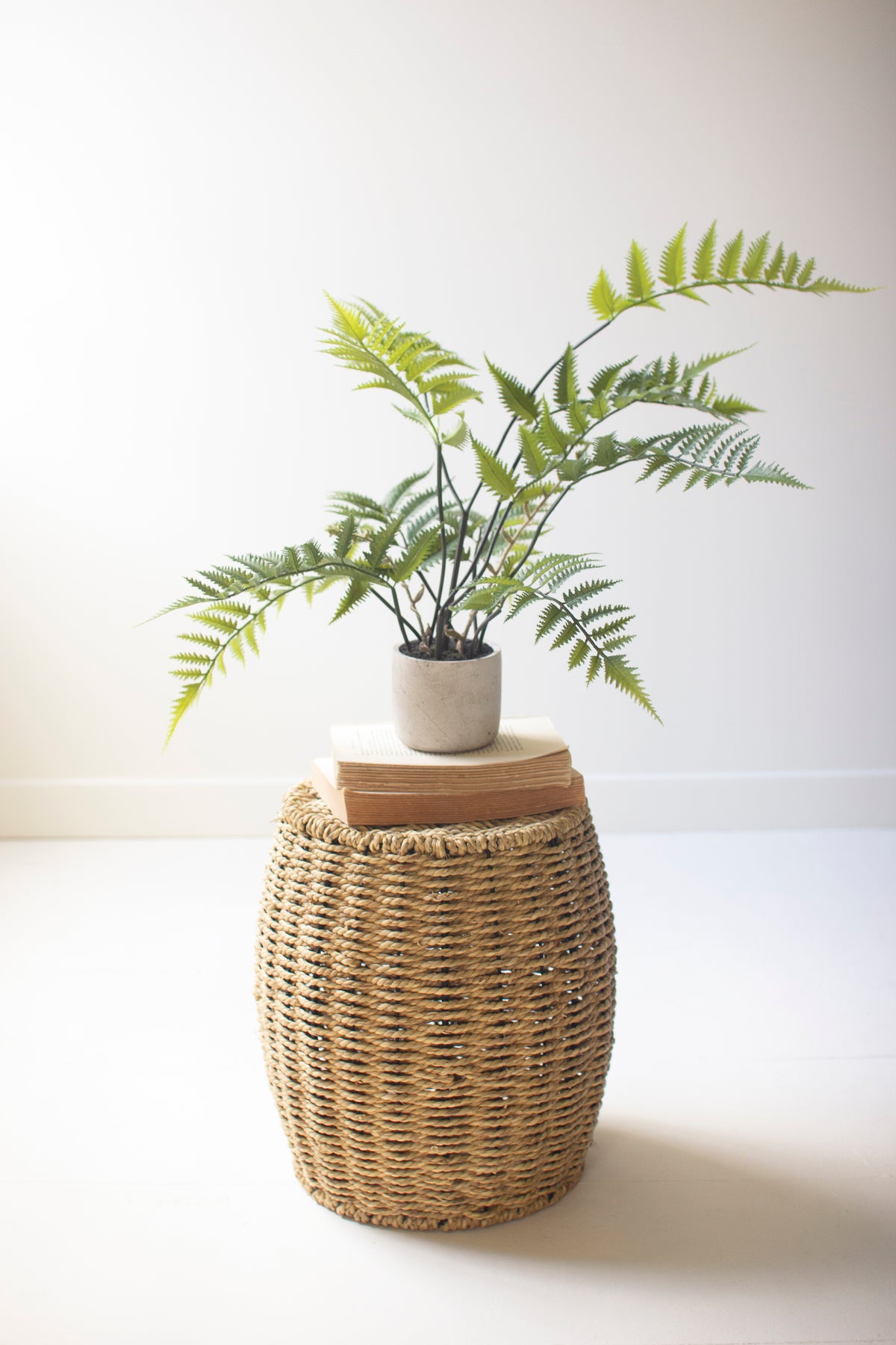 Woven Vine Poof/Stool