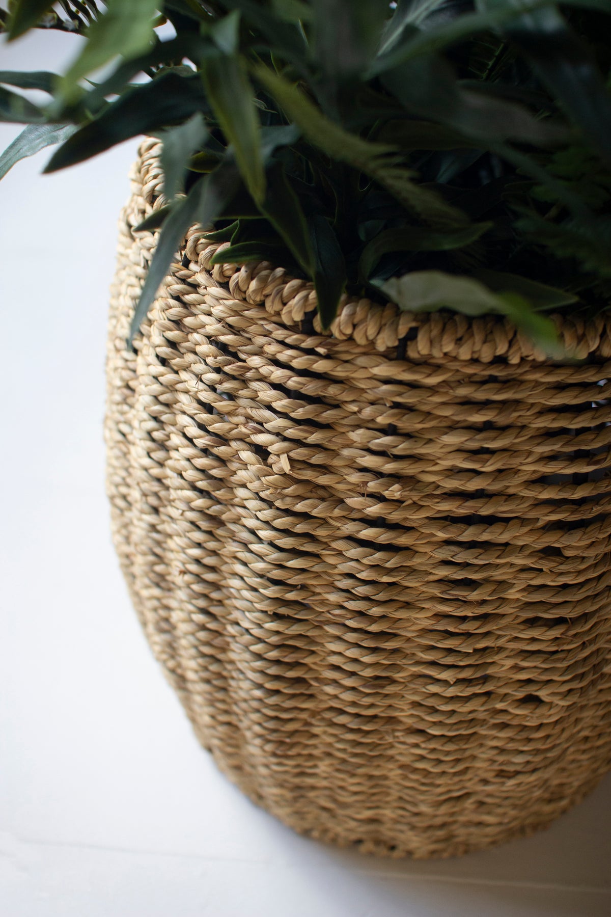 Woven Vine Poof/Stool