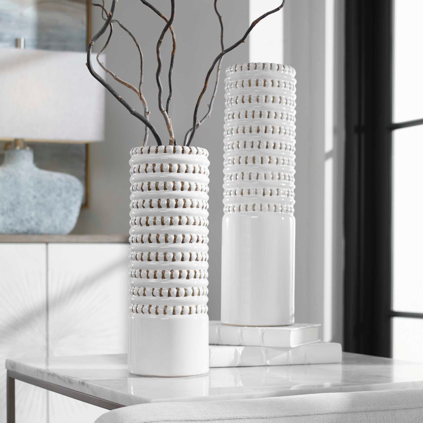 Angelou White Vases Set/2