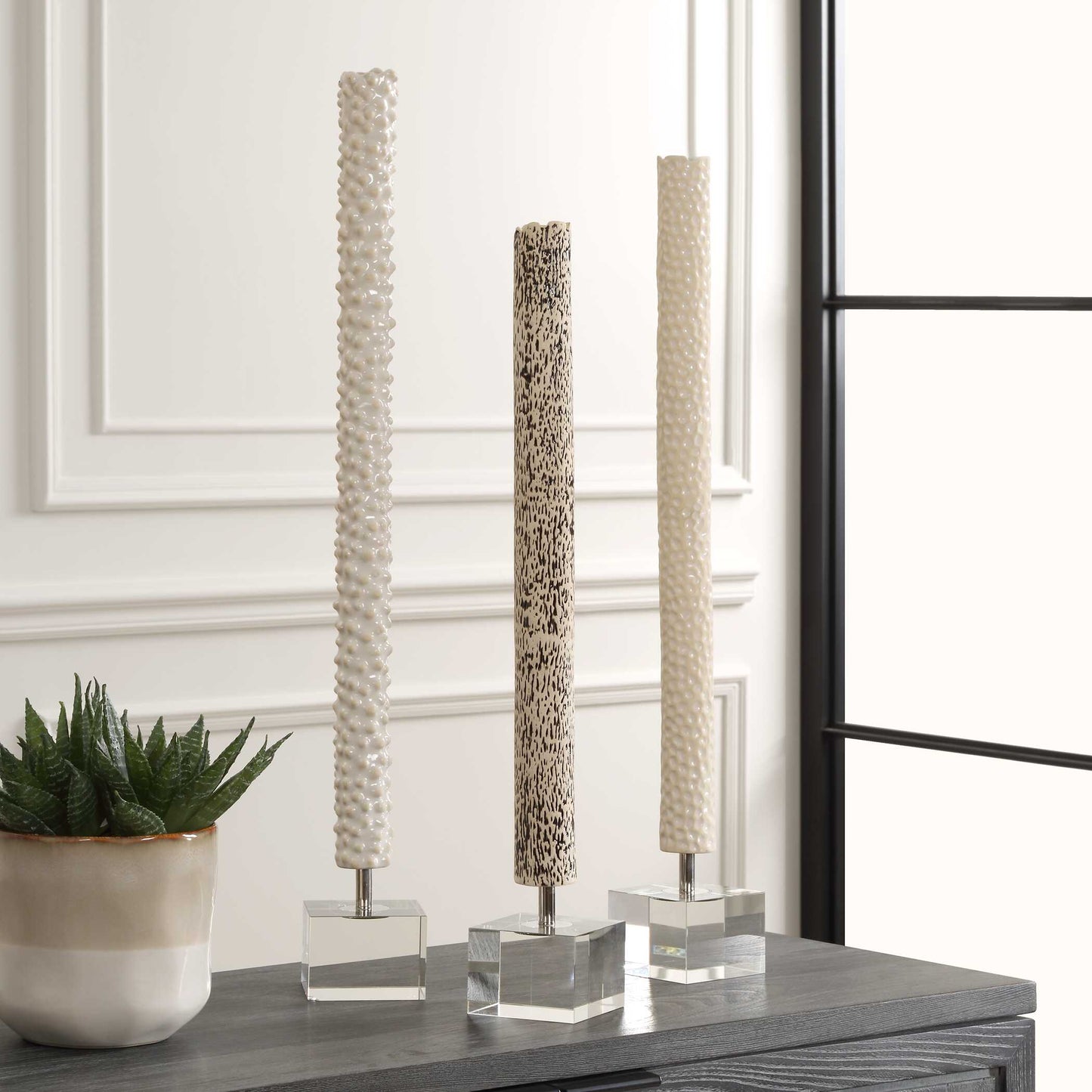 Makira Cylindrical Sculptures Set/3