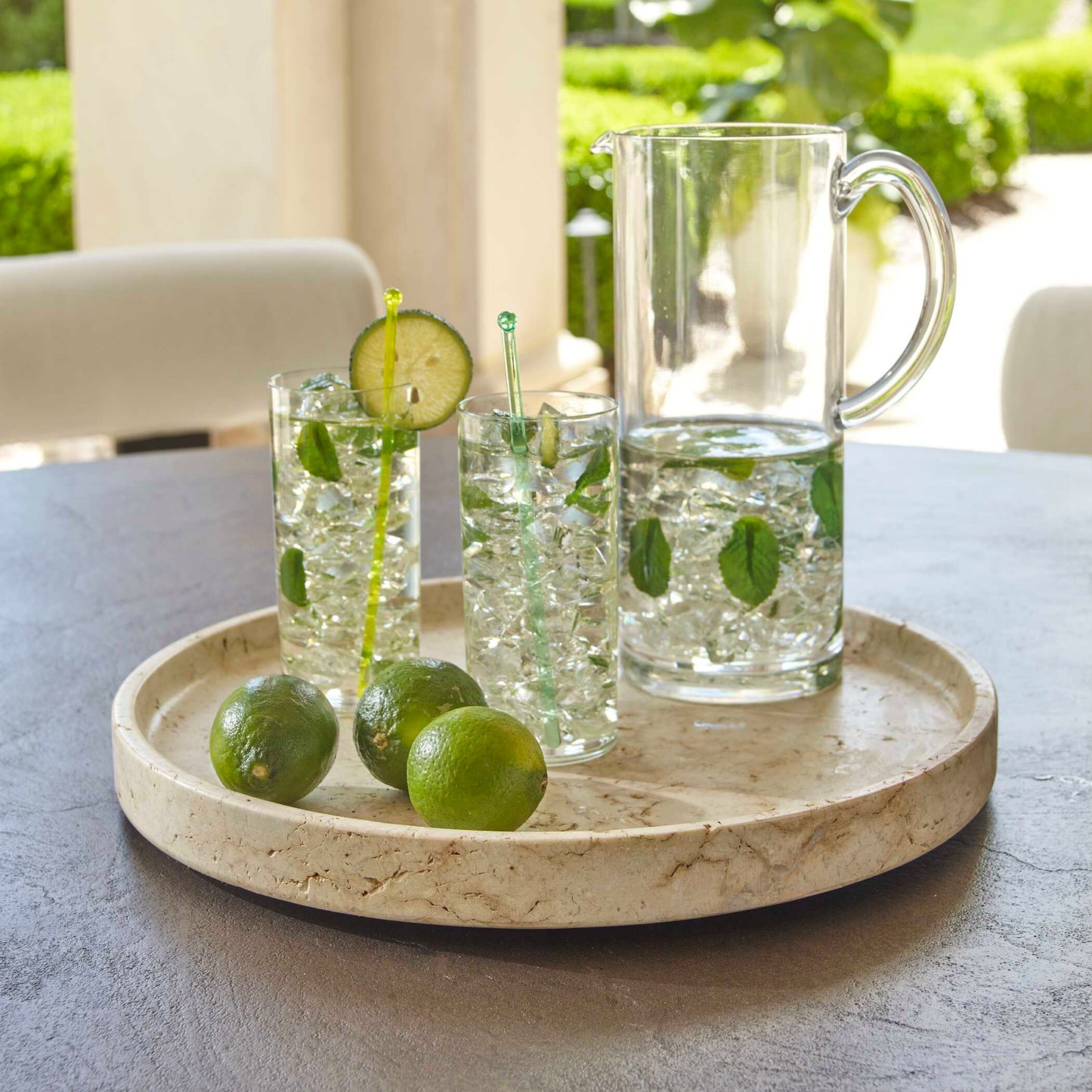 Travessa Outdoor Round Stone Tray