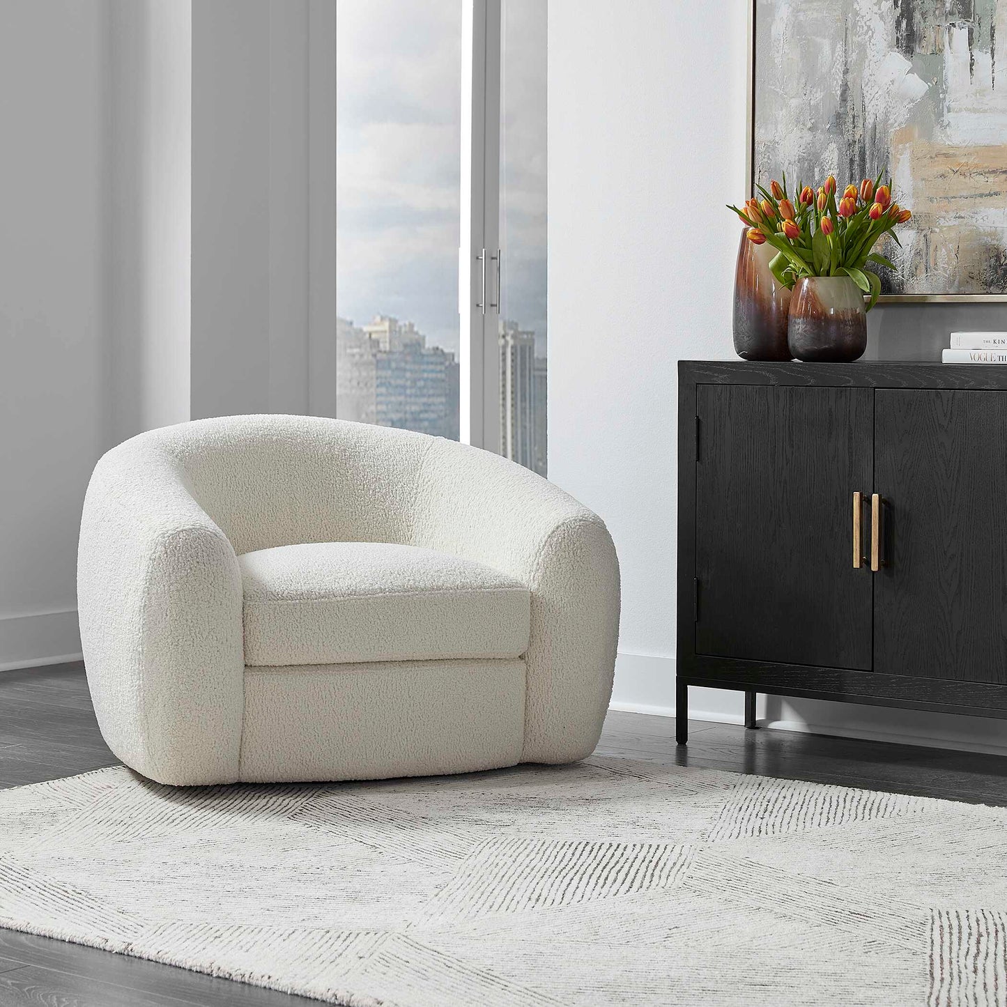 Capra Art Deco White Swivel Chair