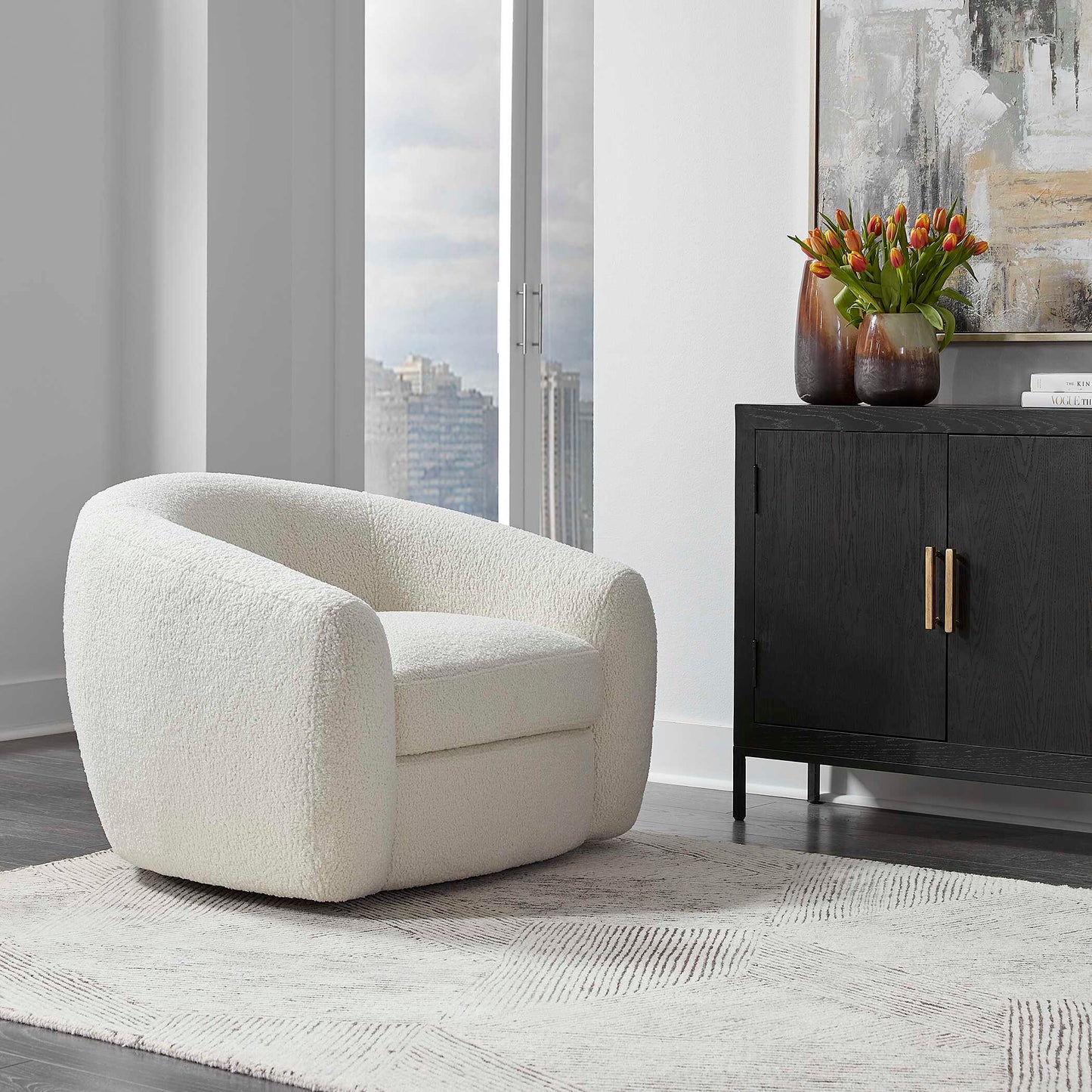 Capra Art Deco White Swivel Chair