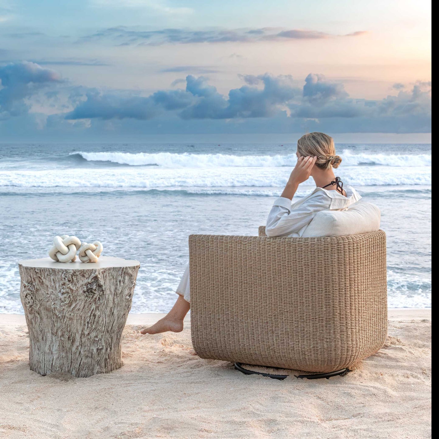 Oakmont White Outdoor Side Table