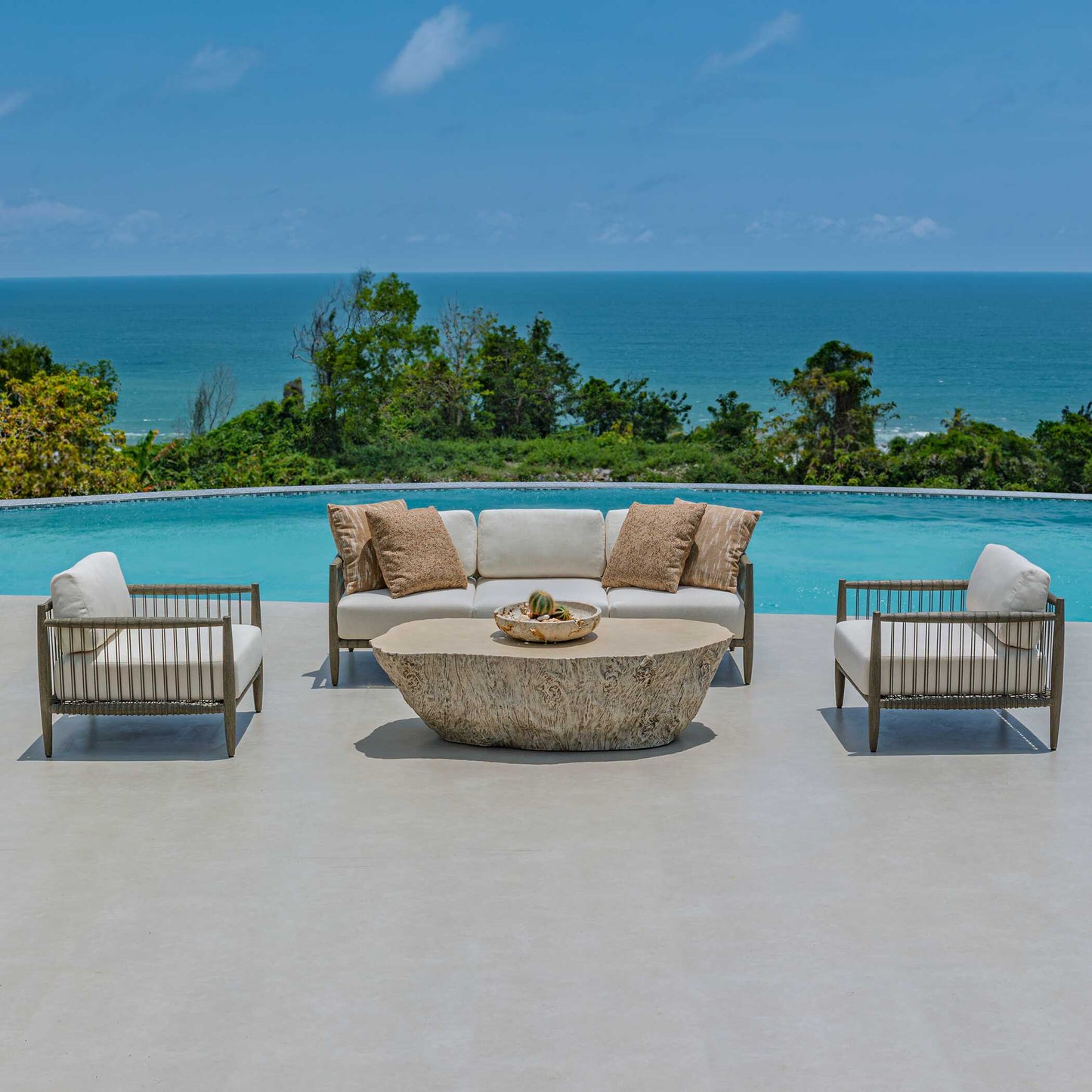 Oakmont Outdoor Coffee Table