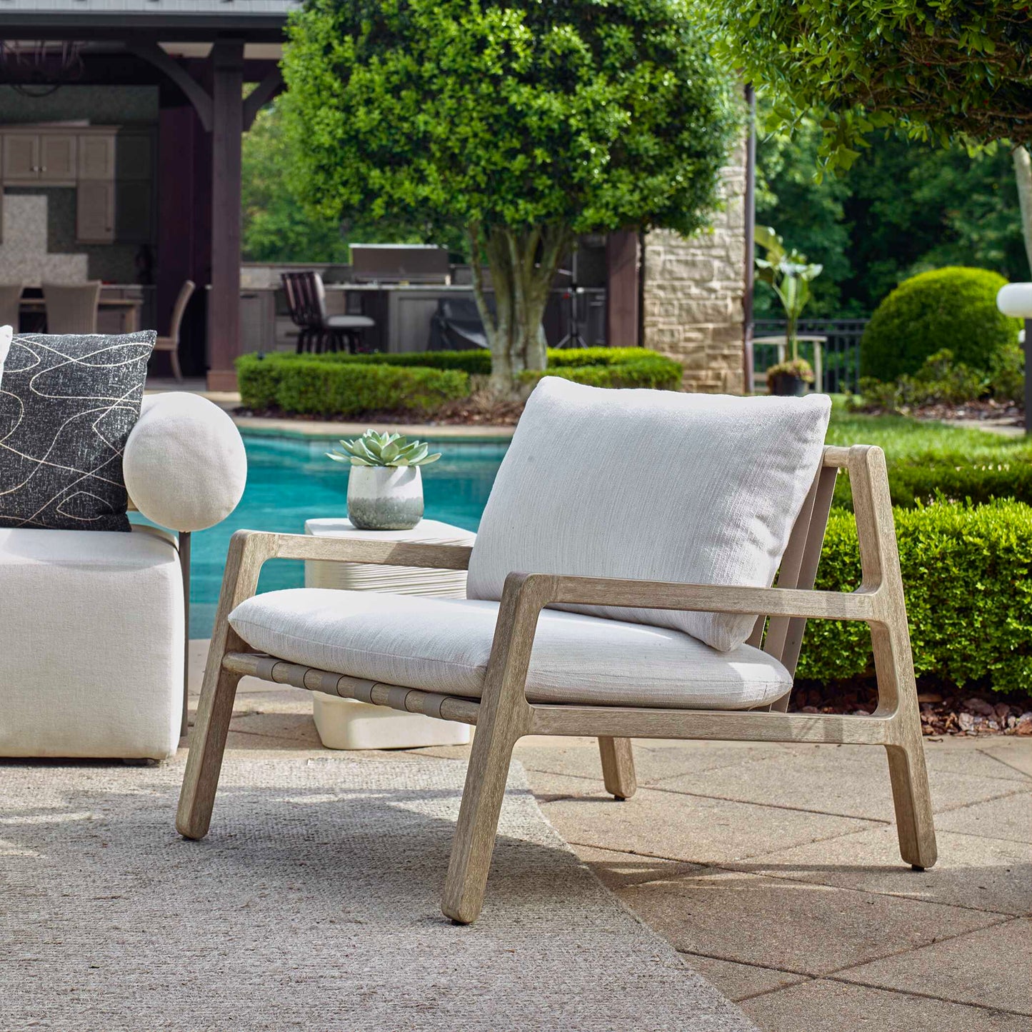 Strapped Outdoor Lounge Chair