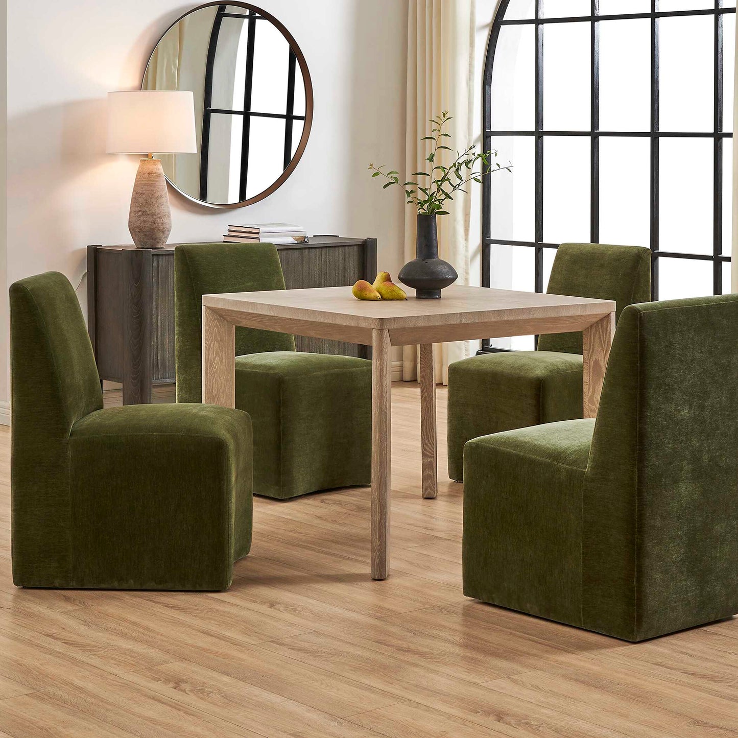 Noval Square Dining Game Table