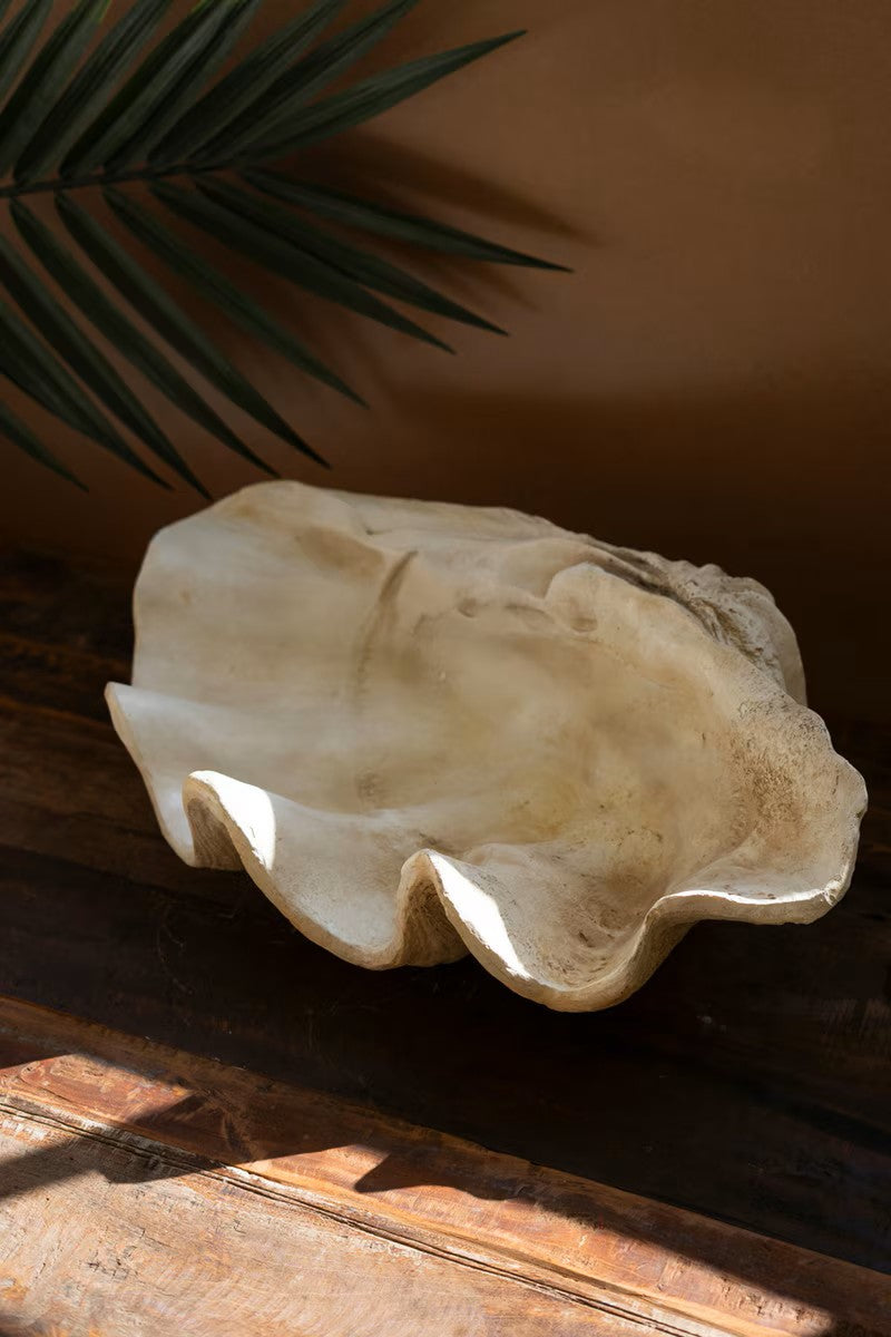 Faux Clam Shell