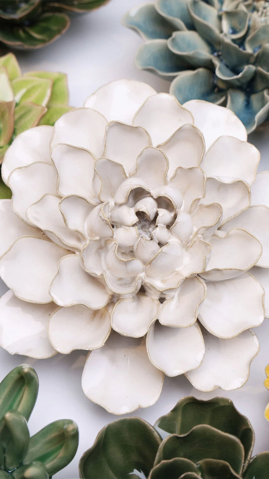 Ivory Water Lily Wall Flower