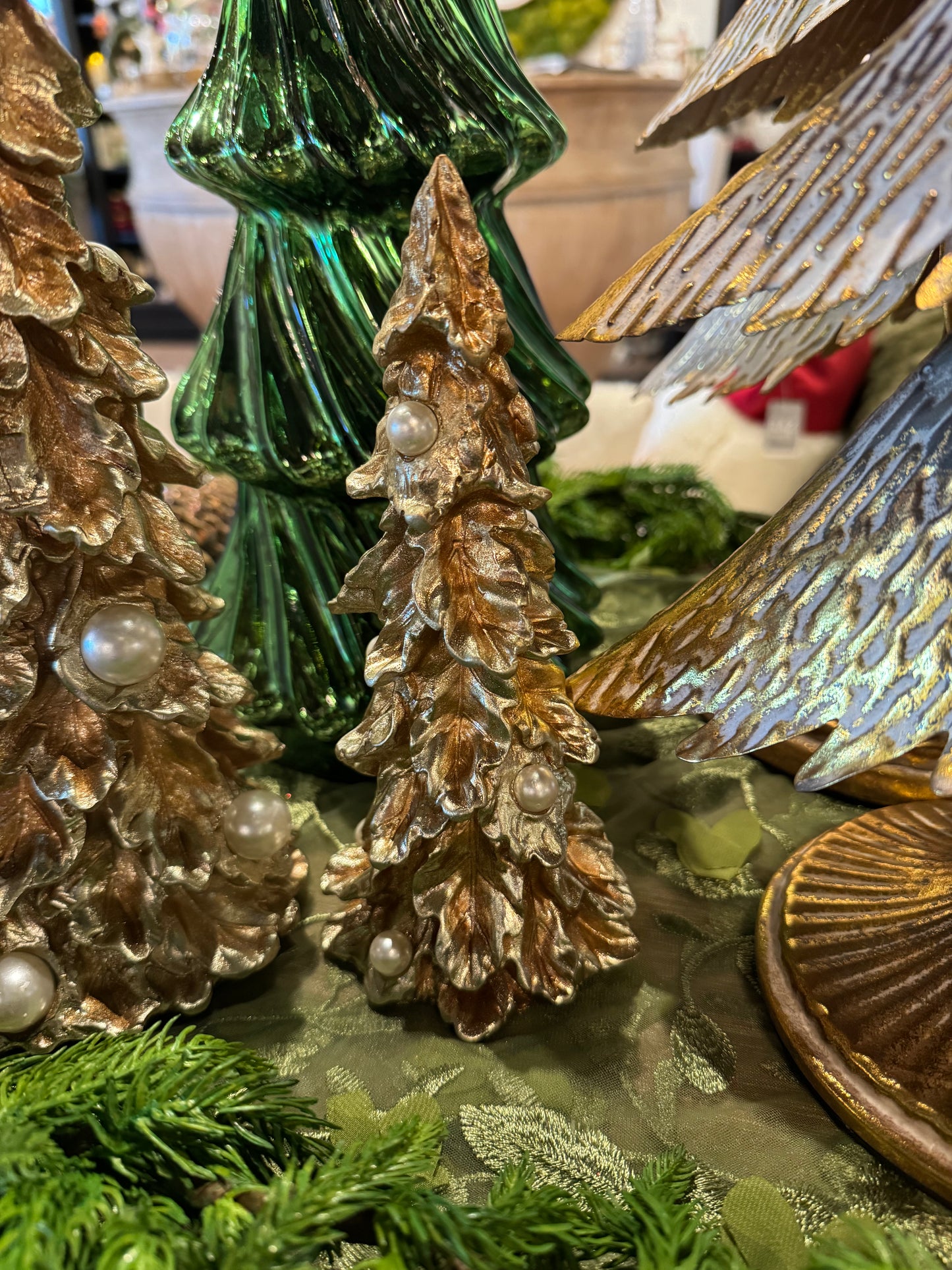 Gold Tree w/ Faux Pearls - Small