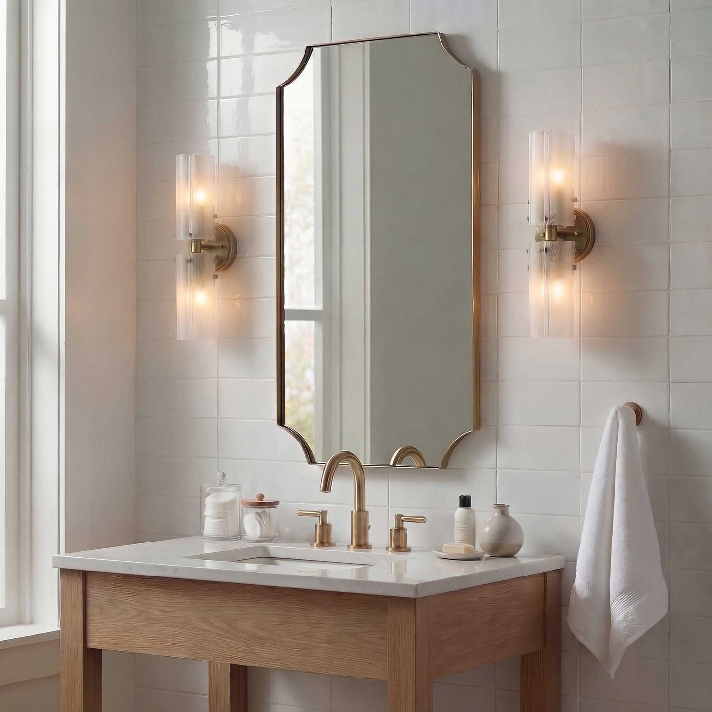 Mistie 2 Light Glass Sconce