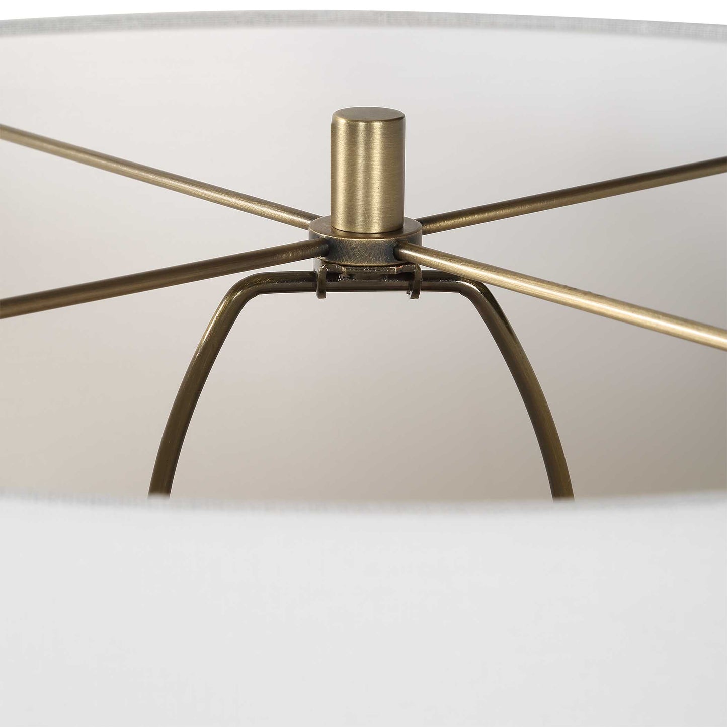 Corvair Scalloped Table Lamp