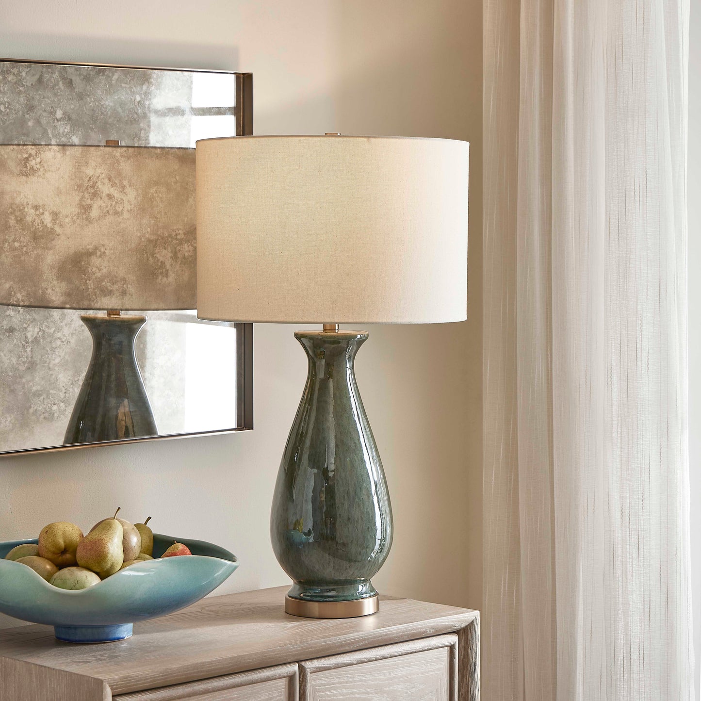 Colestin Deep Green Table Lamp