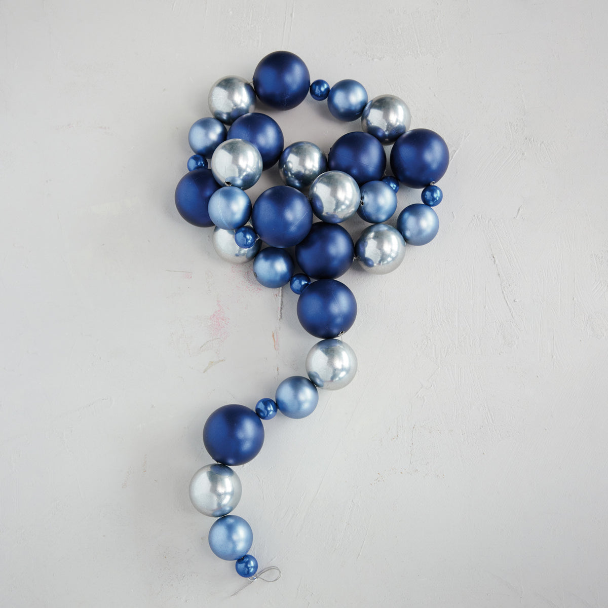 Blue/Silver Ball Garland - 6ft