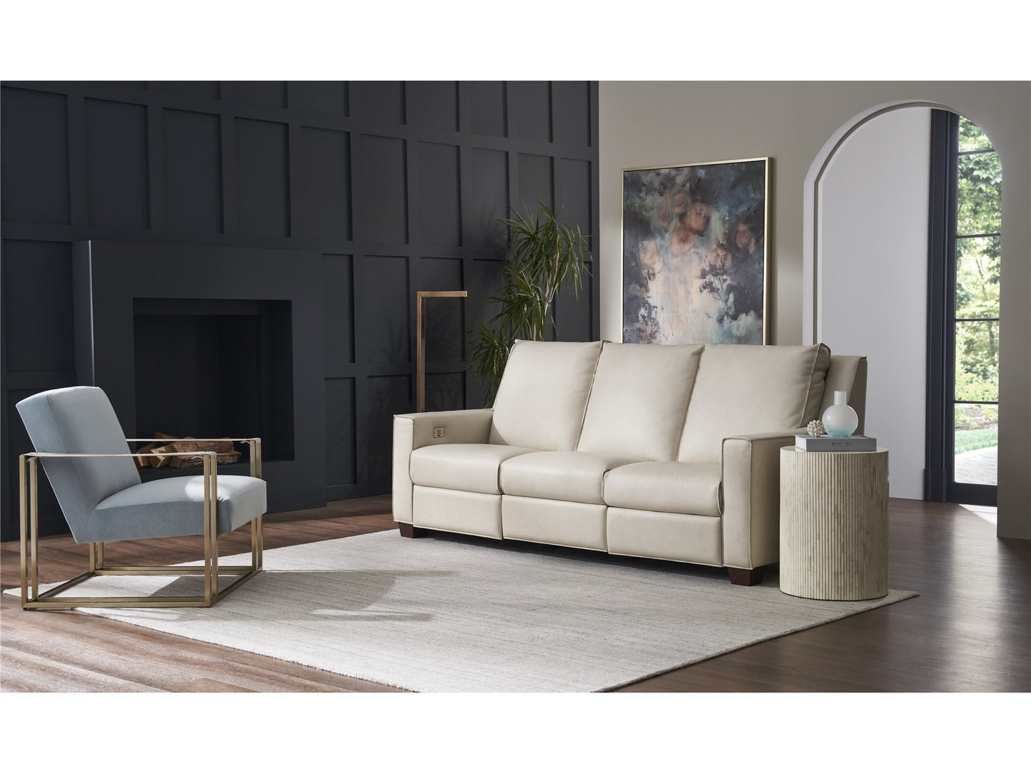 Marcella Table