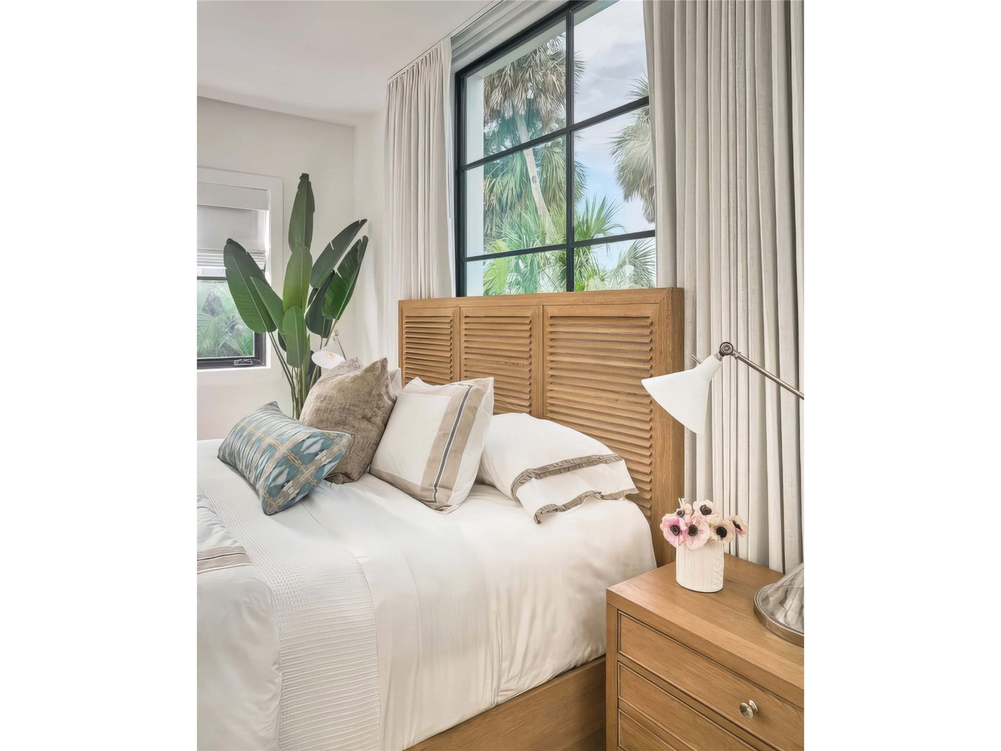 Weekender Bed