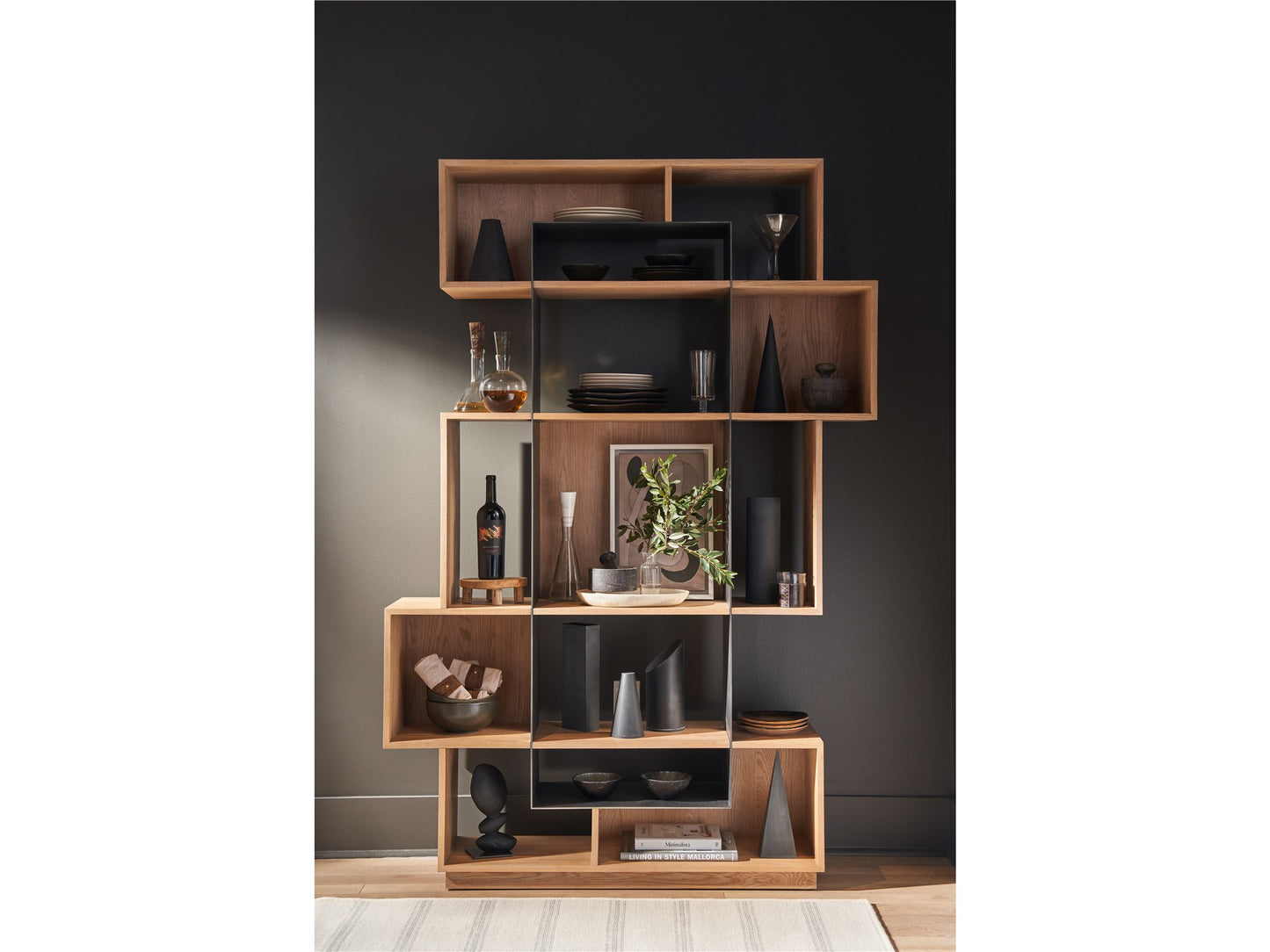 Jaxon Etagere