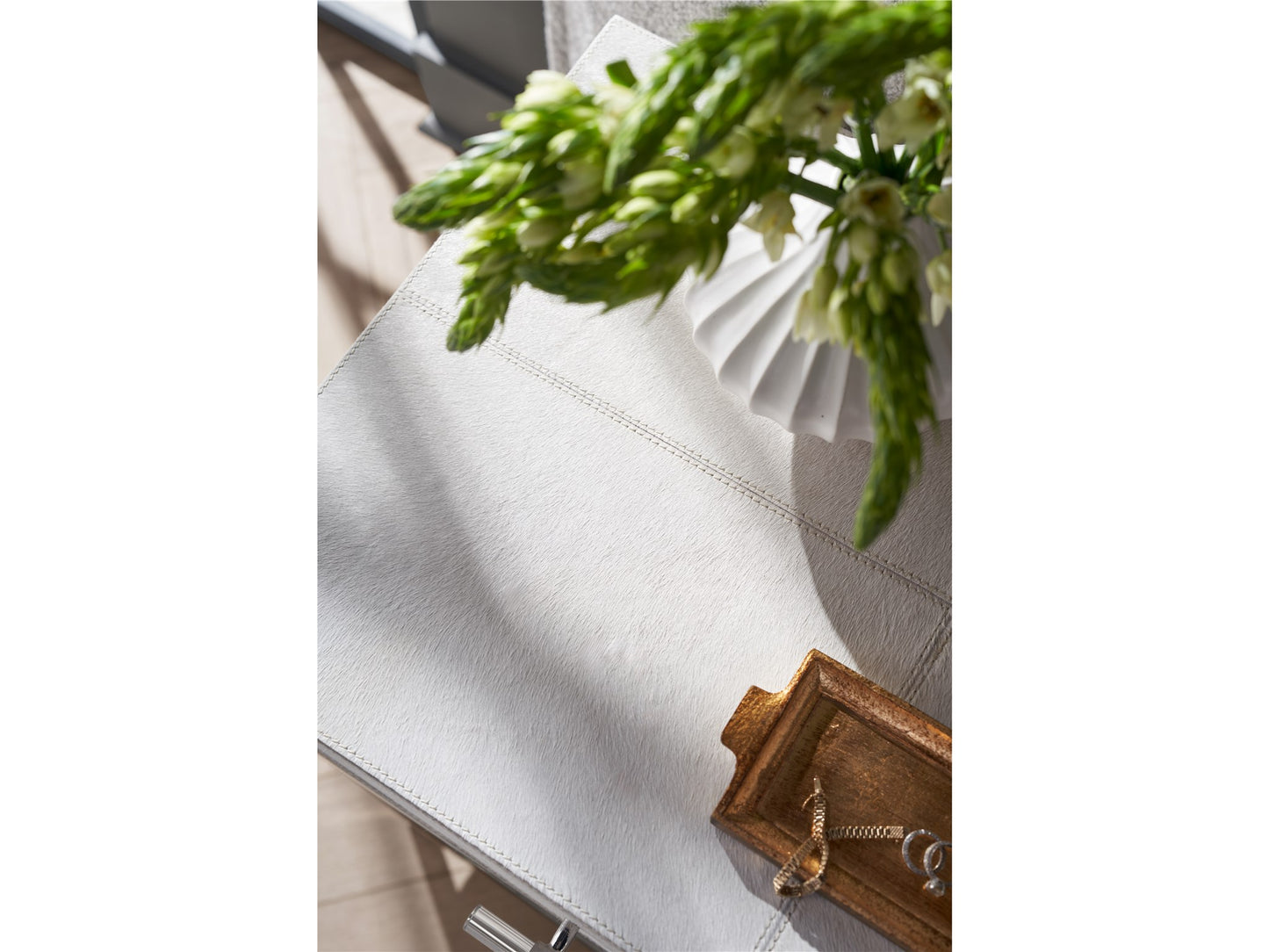 Lyra Nightstand