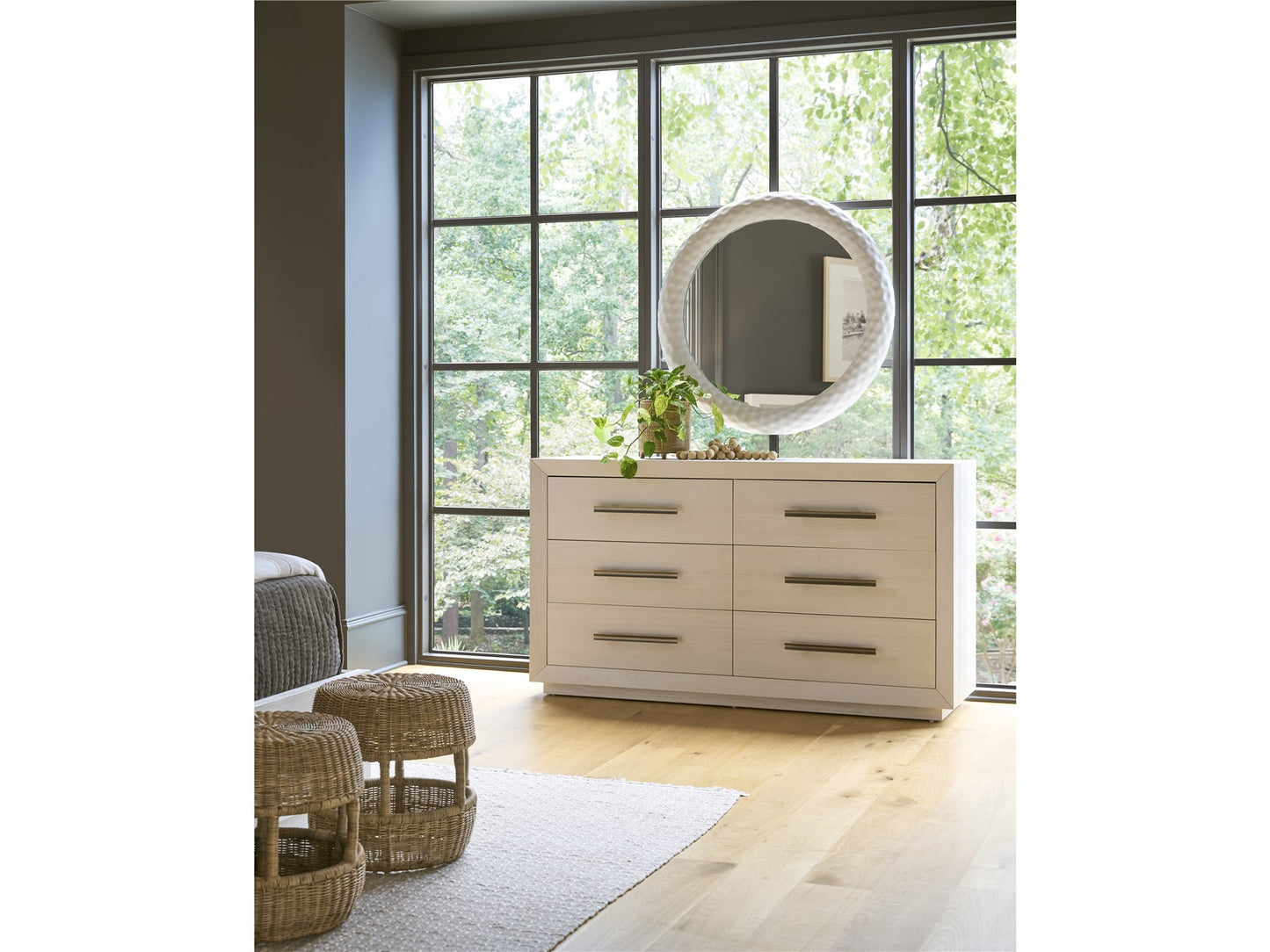 Shoreline Dresser