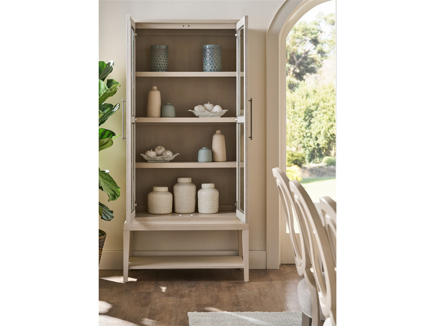Meadow Display Cabinet