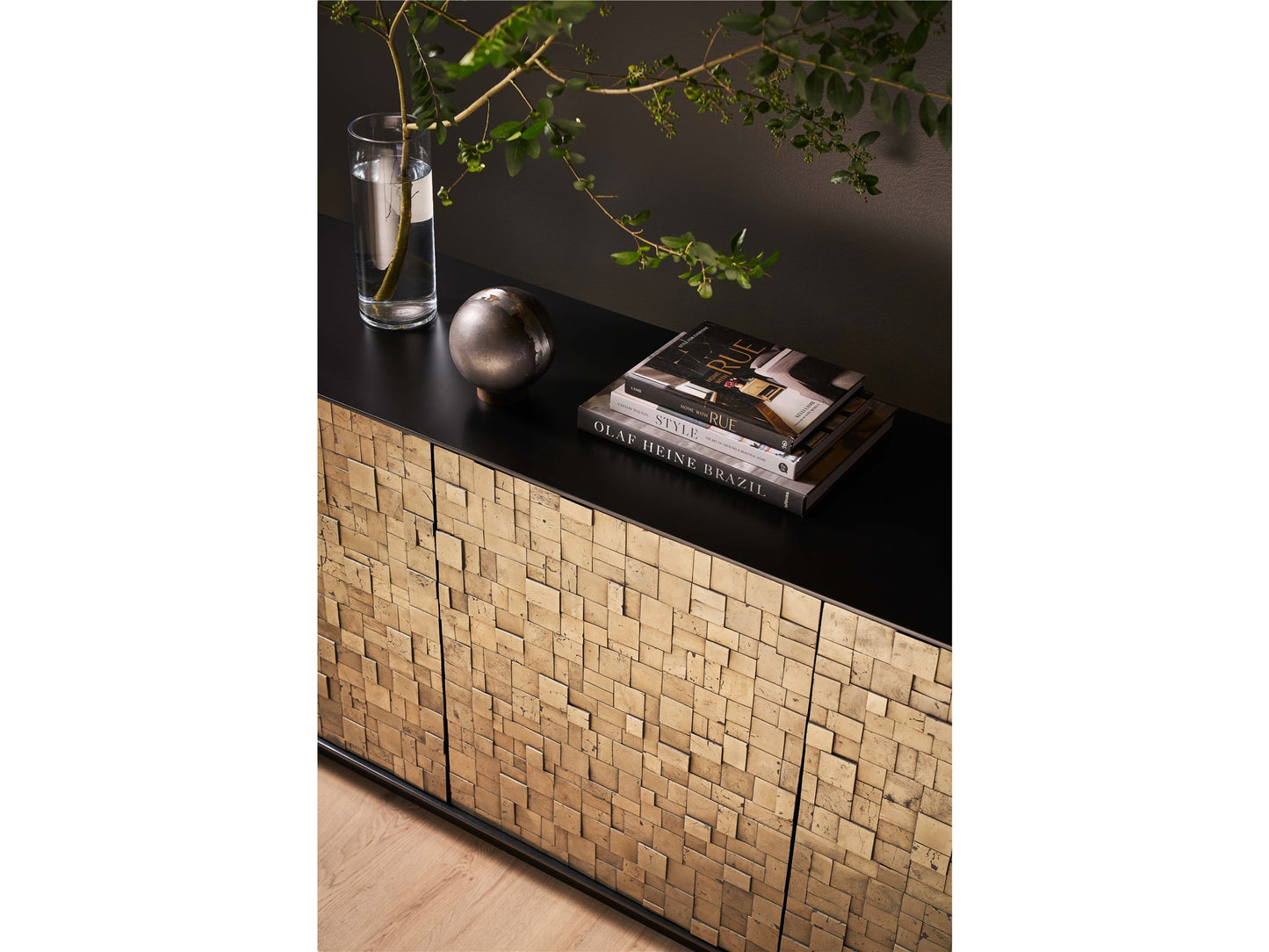 Cosmo Credenza