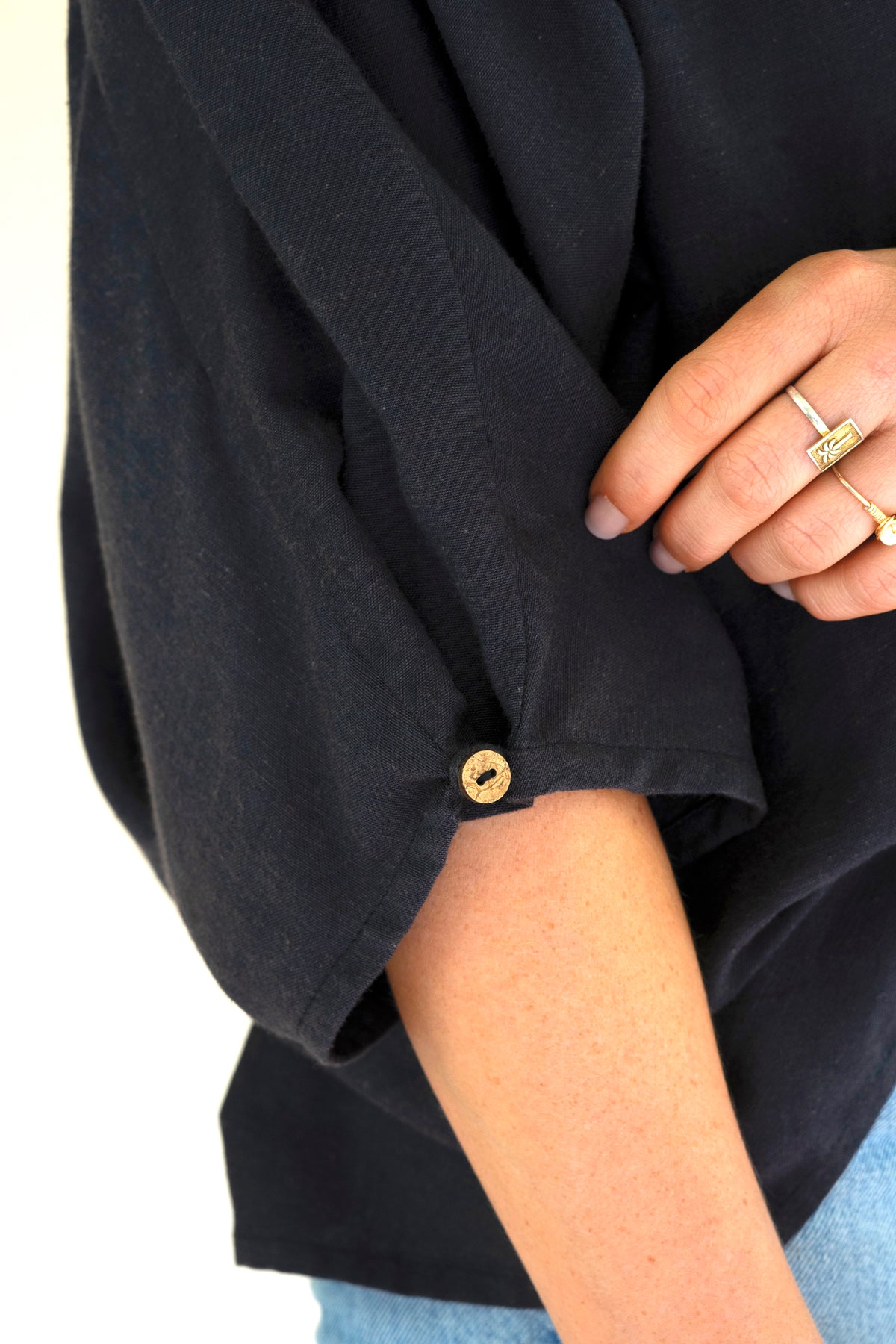Short-Sleeve Blouse with Button on Sleeves - Midnight