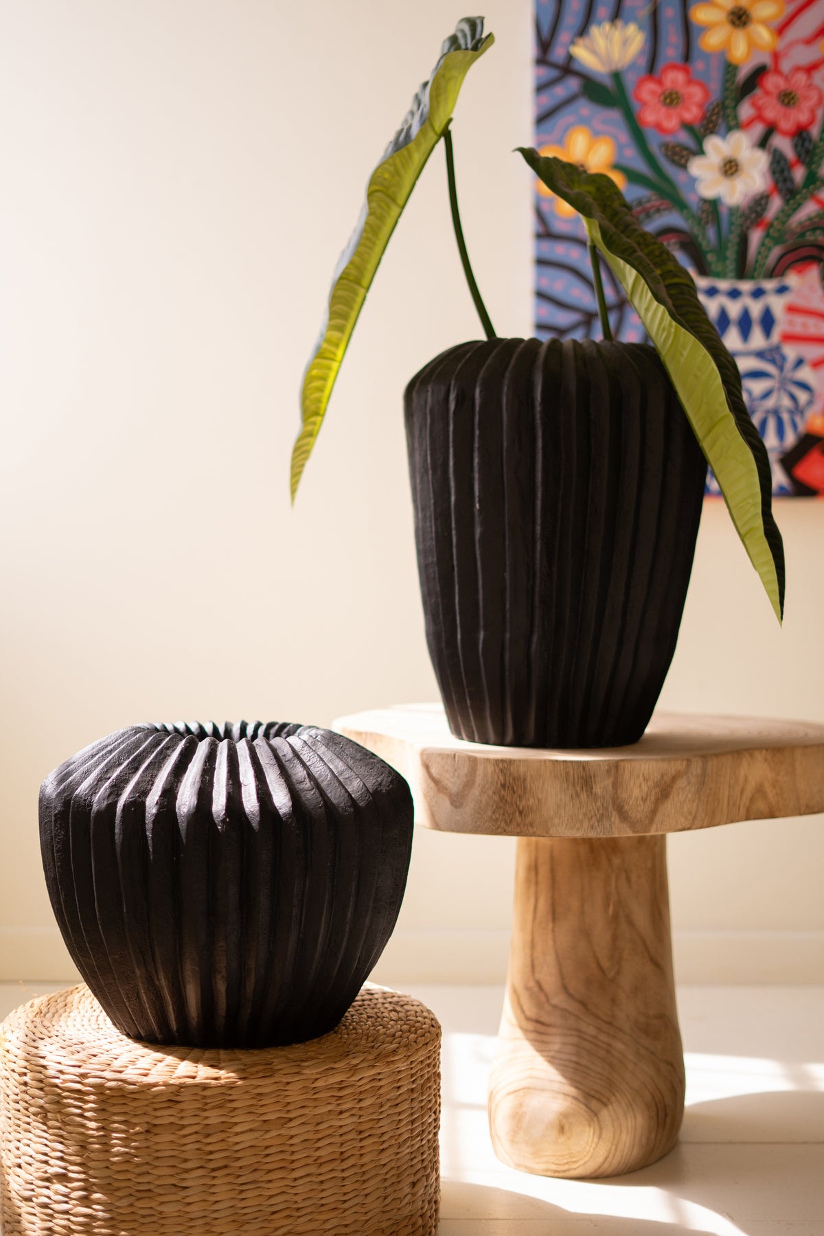 Stone Composite Urn - Black