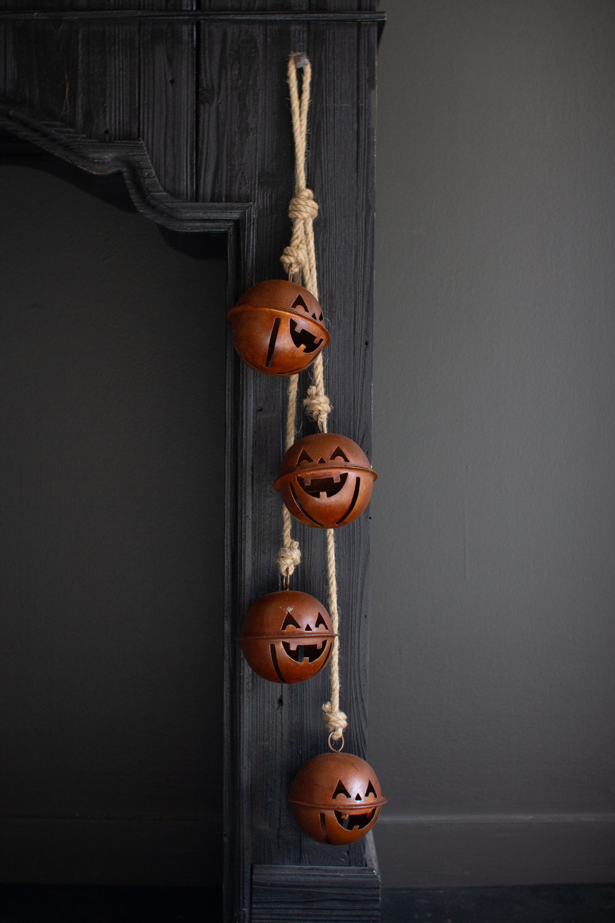 Halloween Jack-O-Lantern Jingle Bell Cluster