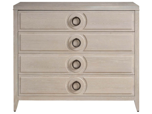 Lizmore Chest